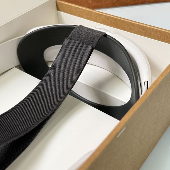 Meta Quest Elite Strap for Quest 3/3S Official Accessory Comfortable Adjustable - Picture 9 of 11